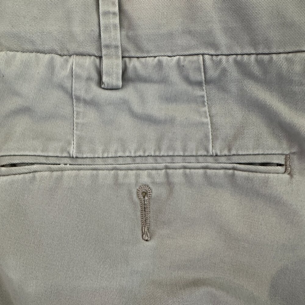Polo Ralph Lauren Men's Gray Chino Shorts Size 40 - Picture 4 of 5